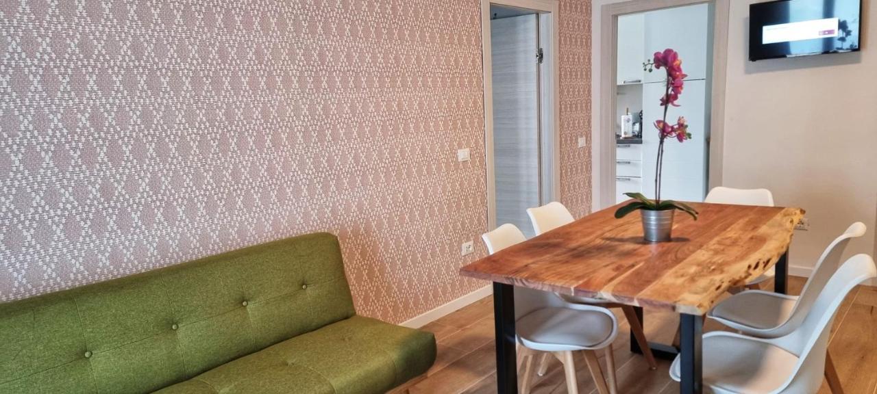 Casa Barcelli Sport & Family Apartments Torbole Sul Garda Extérieur photo