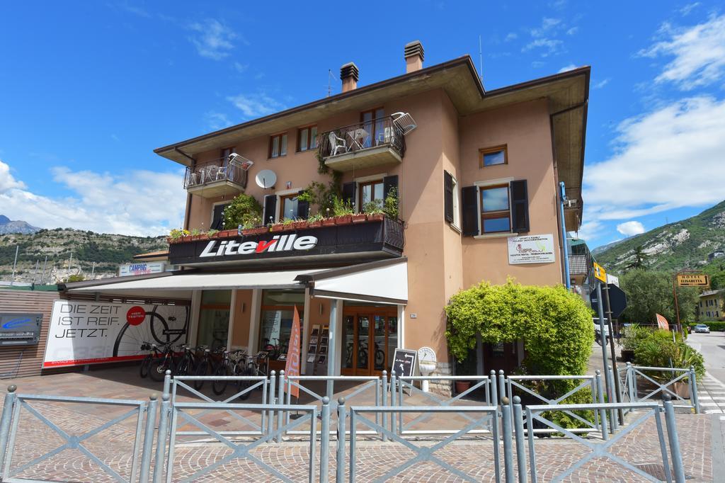 Casa Barcelli Sport & Family Apartments Torbole Sul Garda Extérieur photo