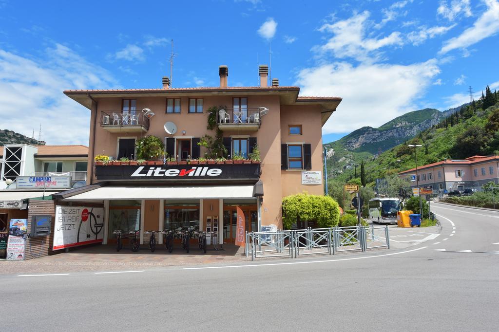 Casa Barcelli Sport & Family Apartments Torbole Sul Garda Extérieur photo